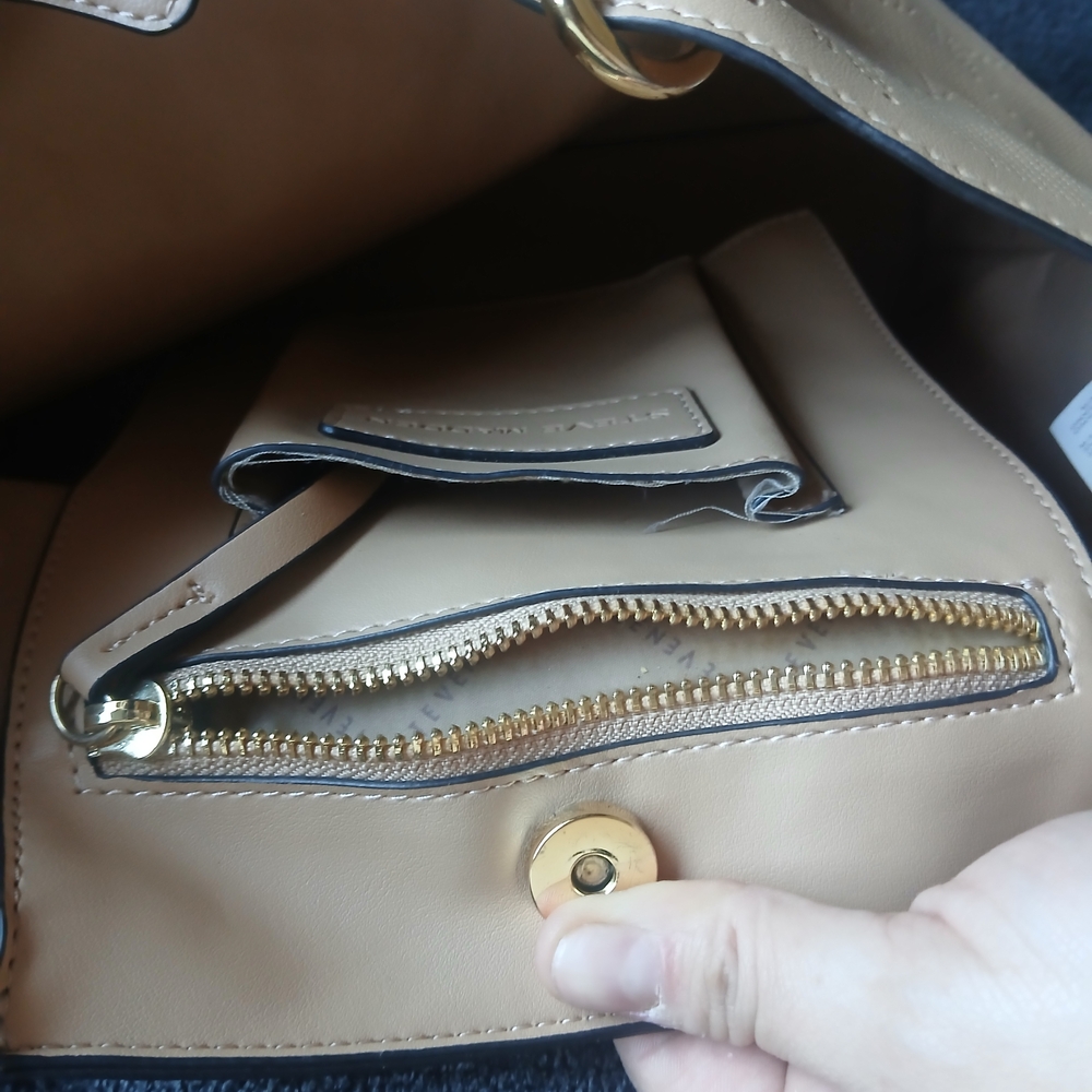 Steve Madden Beige Tote Bag - Picture 14 of 16